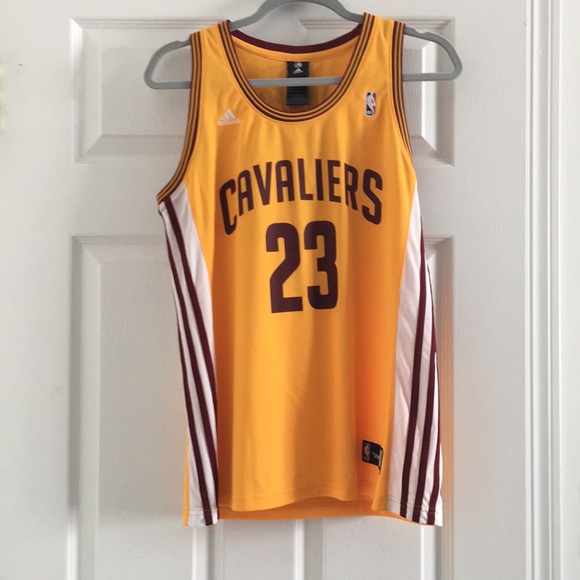 adidas Tops - LeBron James Cleveland Cavs women’s jersey